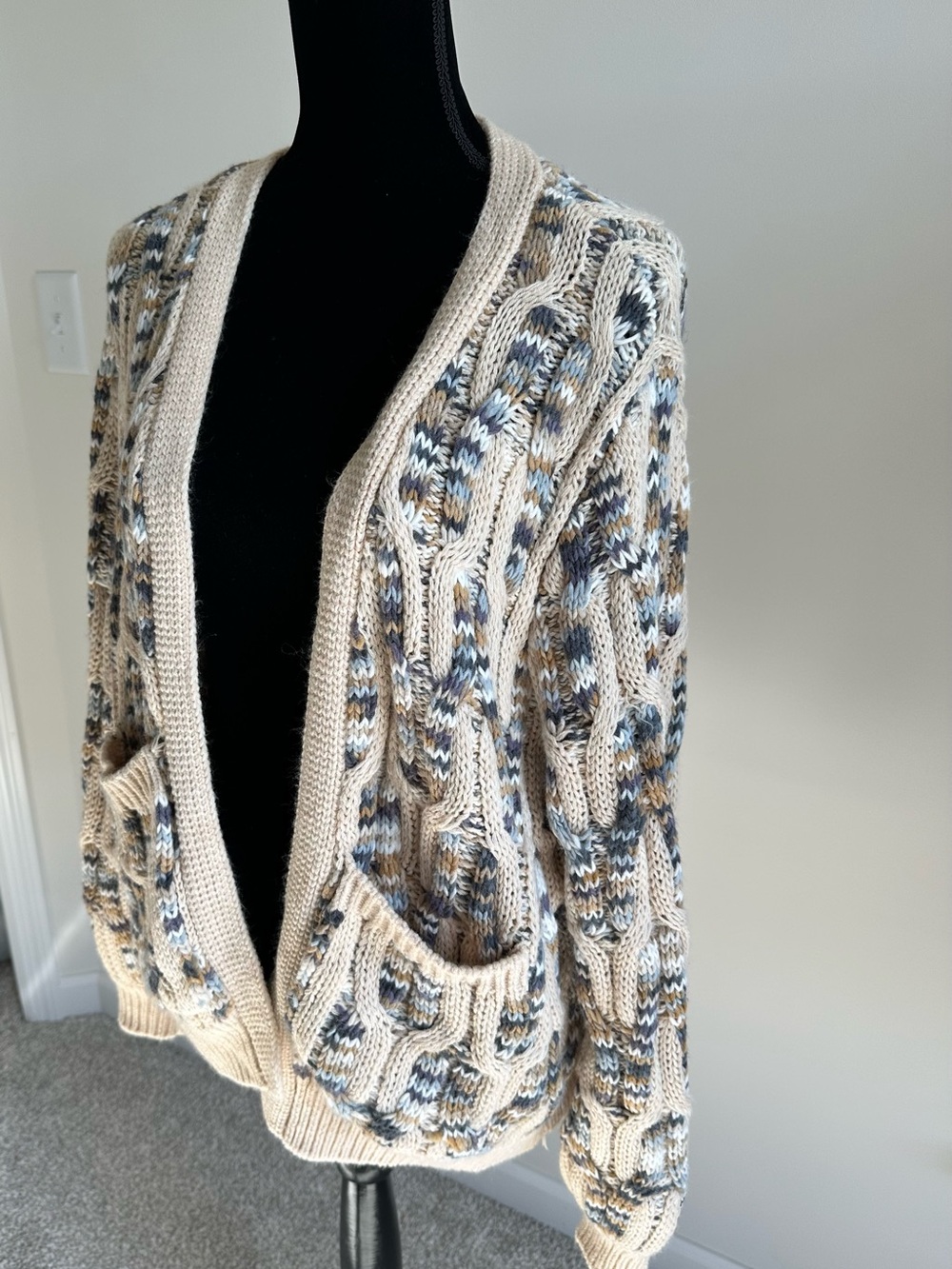 Women’s Indigo Thread Co Cozy Cardigan Sweater - Picture 2 of 5